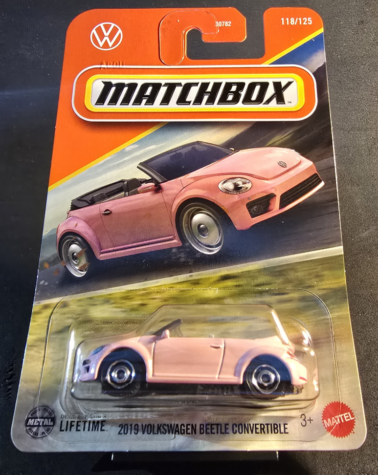 2019 Volkswagen Beetle Cinvertible - Light Pink - 2025