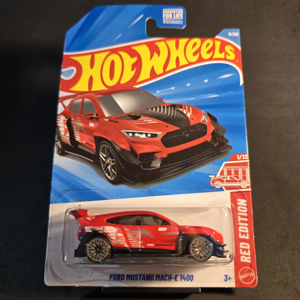 Ford Mustang Mach-E 1400 - Red Edition - Red - 2026
