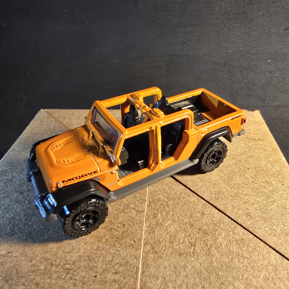 '20 Jeep Gladiator - Orange - 2026 (LOOSE)