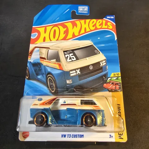 VW T3 Custom - Pearl White / Blue - 2025