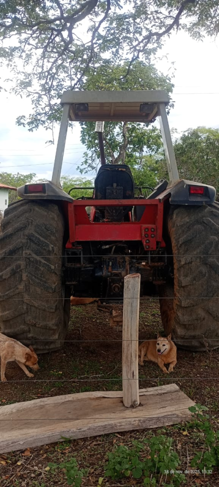 Trator Massey Ferguson 680 - #4
