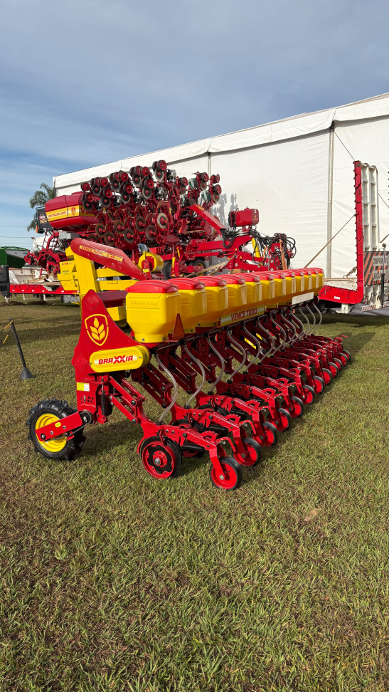 Braxxia 13000 com 12 linhas de 50cm.