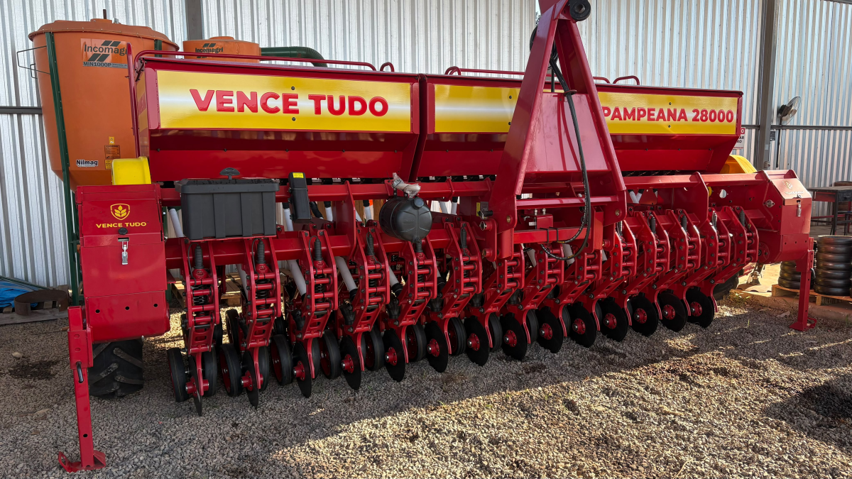 Semeadora Pampeana 28000