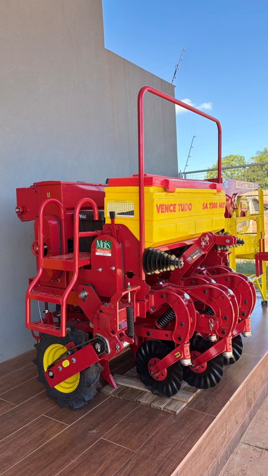 Semeadora Hidráulica SA 7300 MIX