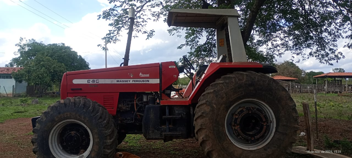 Trator Massey Ferguson 680