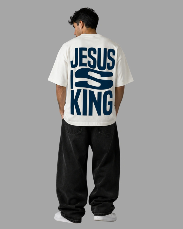 CAMISETA OVERSIZED ''JESUS IS KING'' - #5