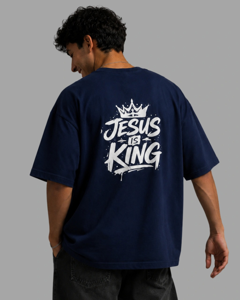 CAMISETA OVERSIZED ''JESUS IS KING'' - #16