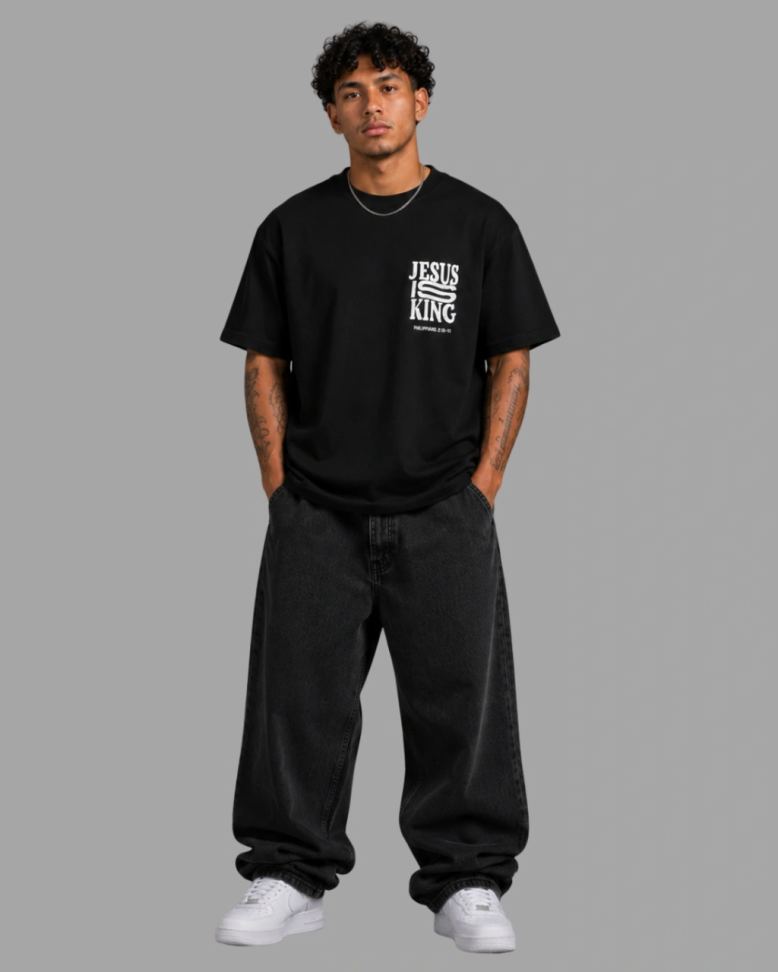 CAMISETA OVERSIZED ''JESUS IS KING'' - #14