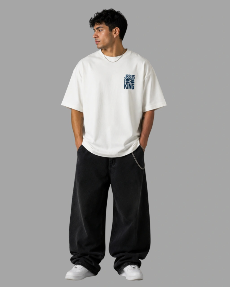 CAMISETA OVERSIZED ''JESUS IS KING'' - #4