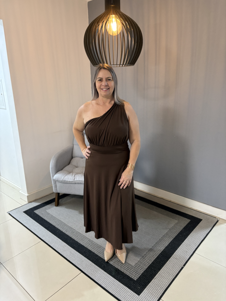 Vestido de um obro midi Marrom