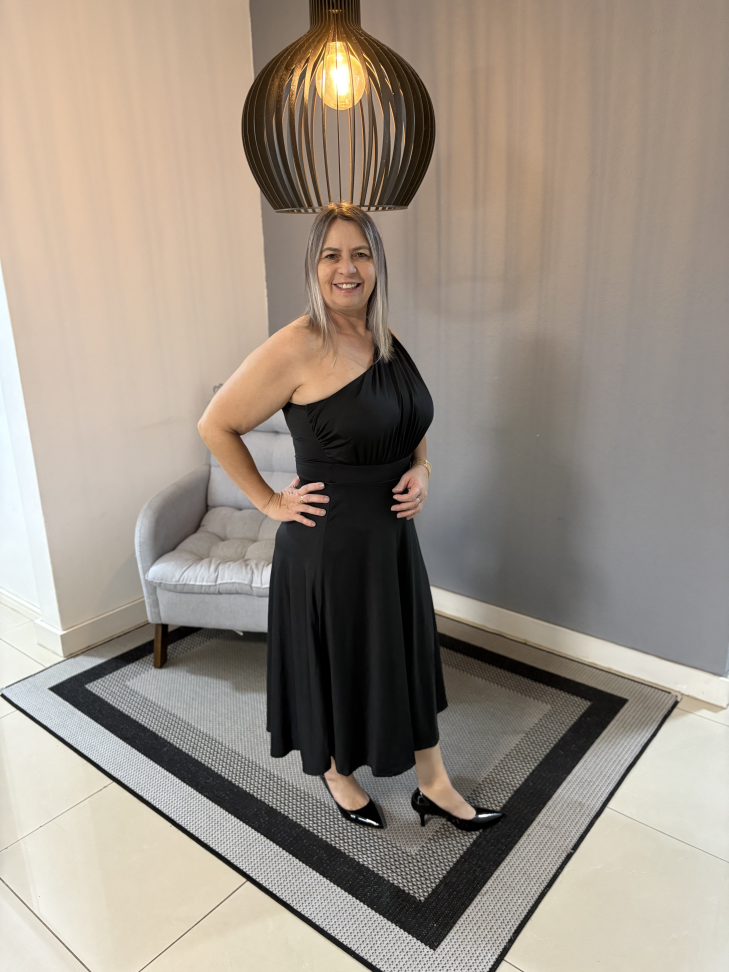 Vestido de um obro midi Preto
