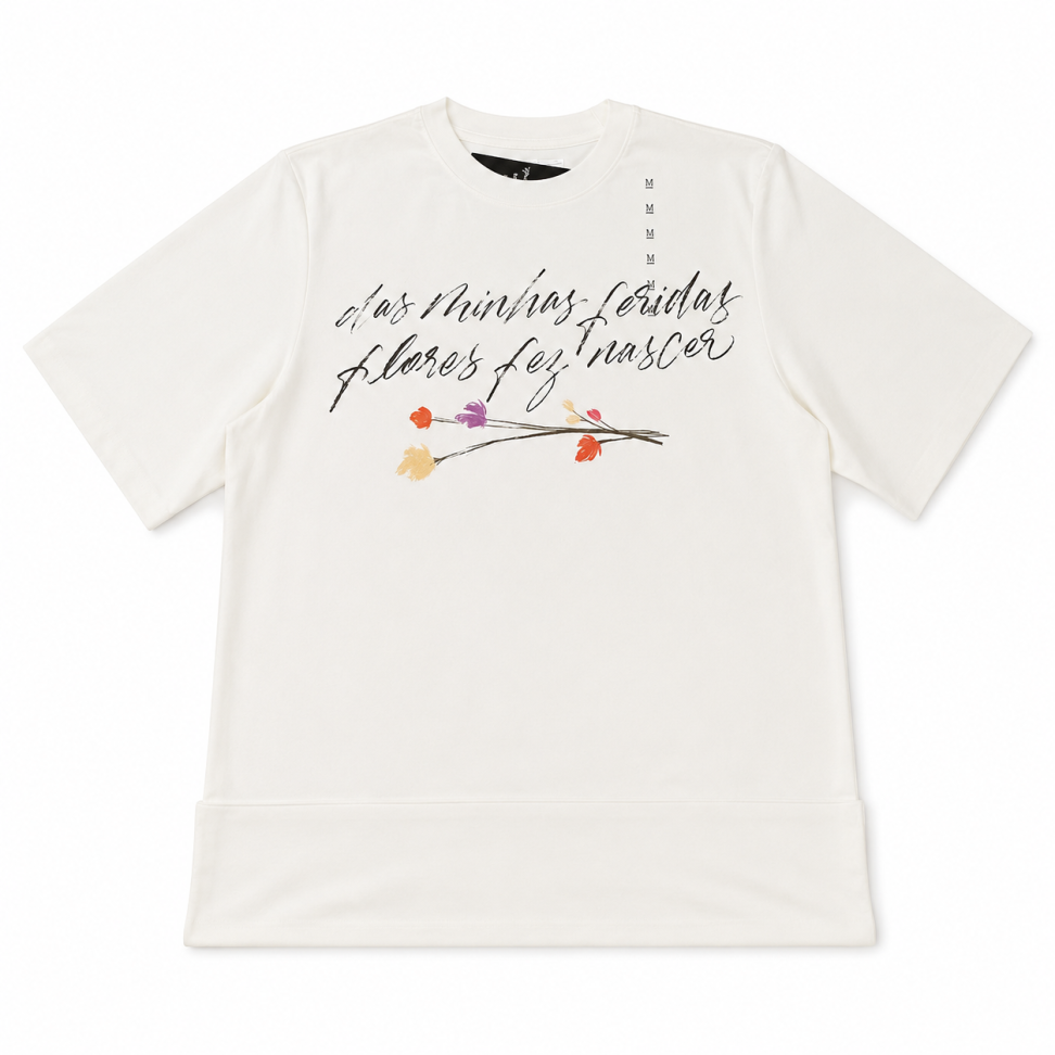 Blusa Oversized Premium - Das minhas feridas flores fez nascer