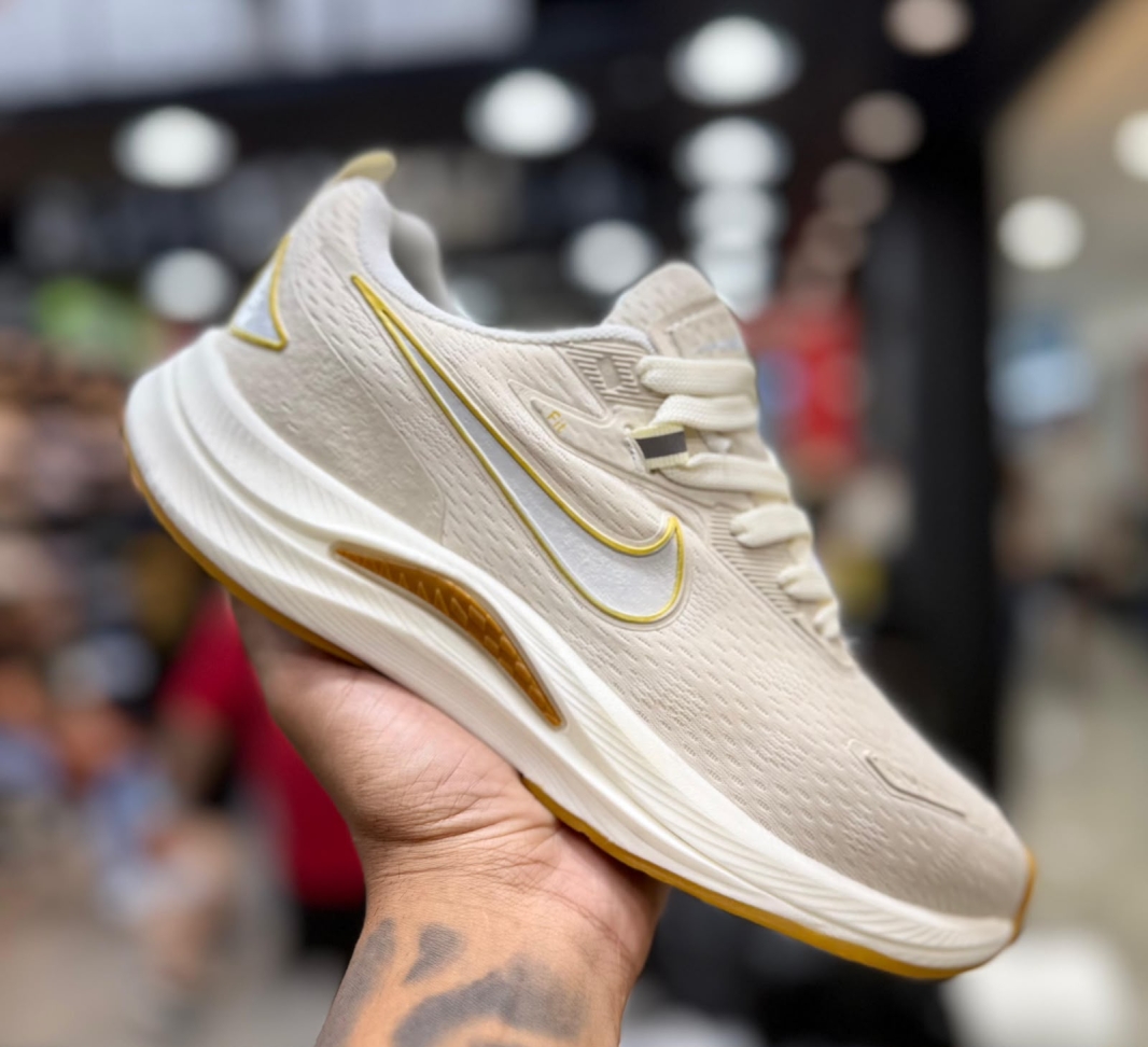 NIKE RUNNING BEGE