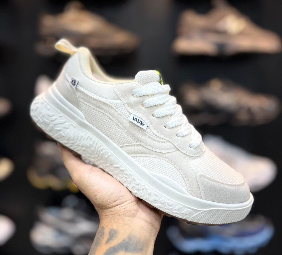 VANS ULTRARANGE VR3 NEO OFFWHITE