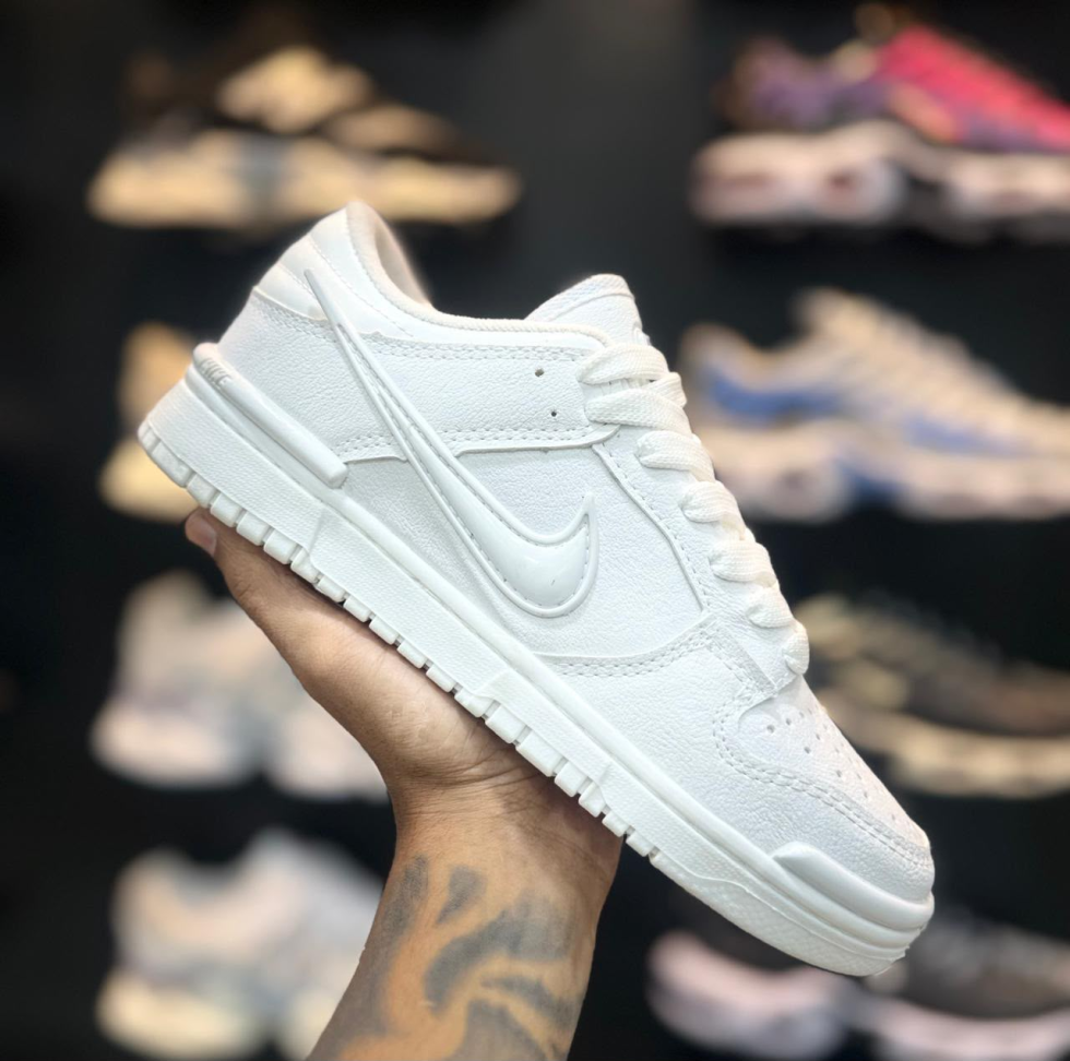 NIKE DUNK TWIST BRANCO