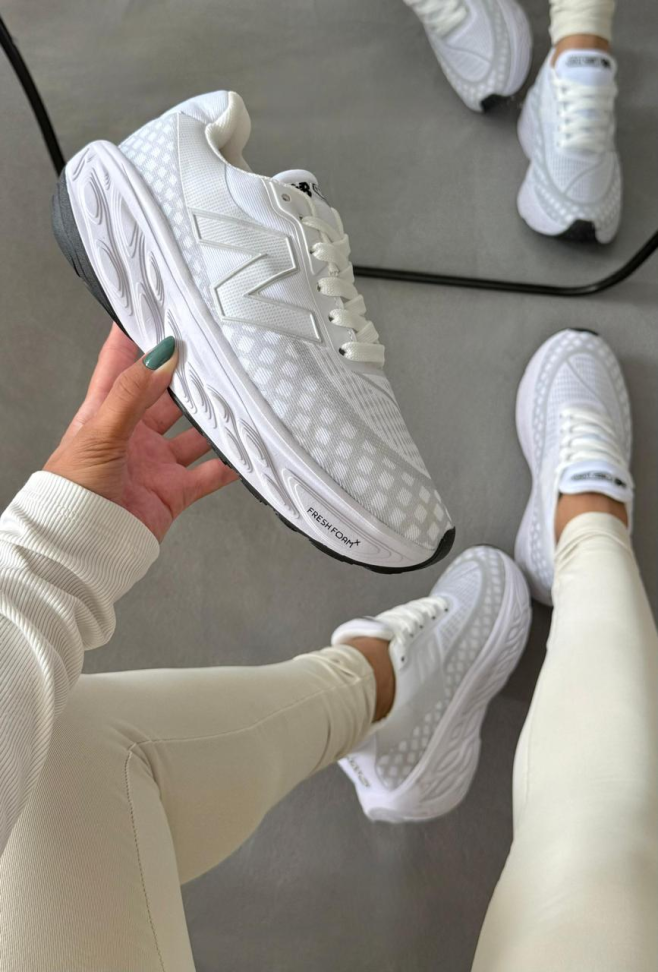 NEW BALANCE 1080 BRANCO