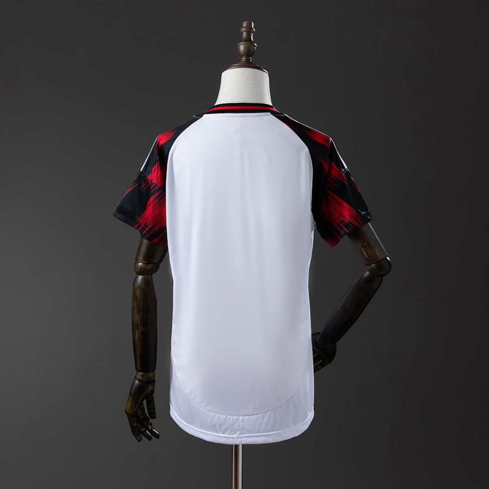 Camisa Feminina do Flamengo temporada 2025/26