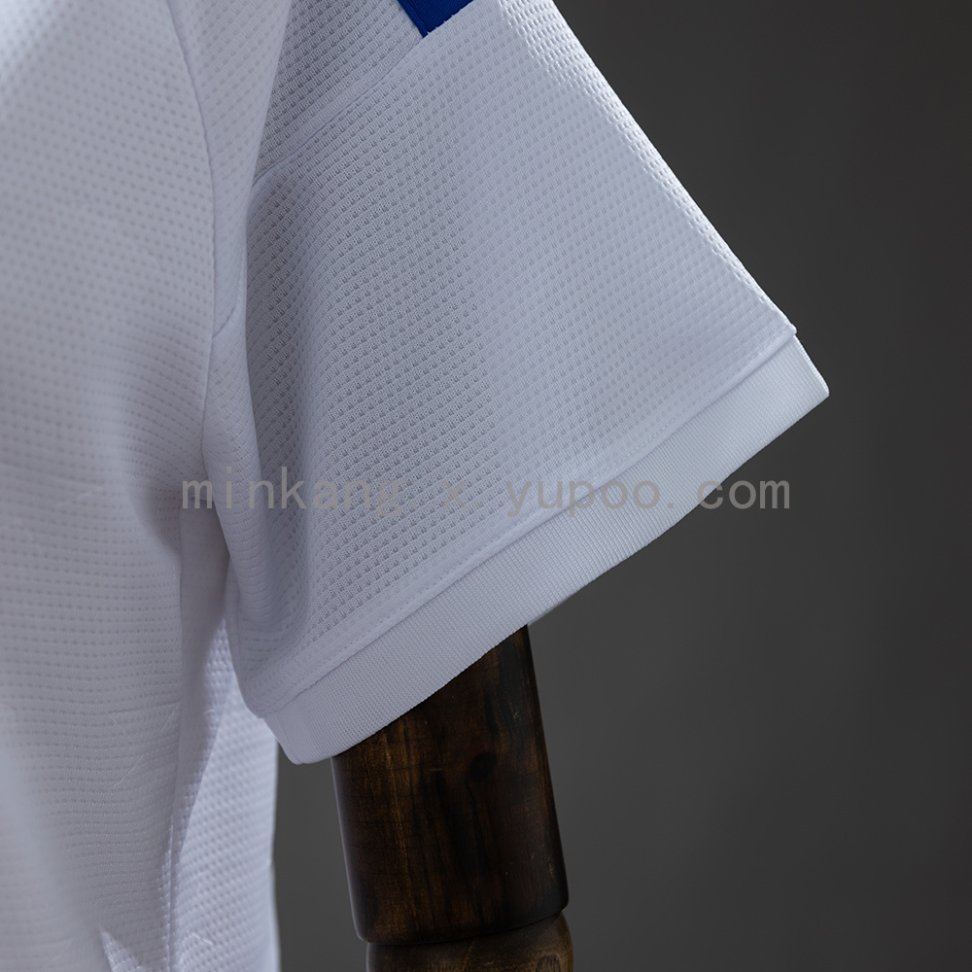 Camisa feminina do Cruzeiro temporada 2026/27 - #4