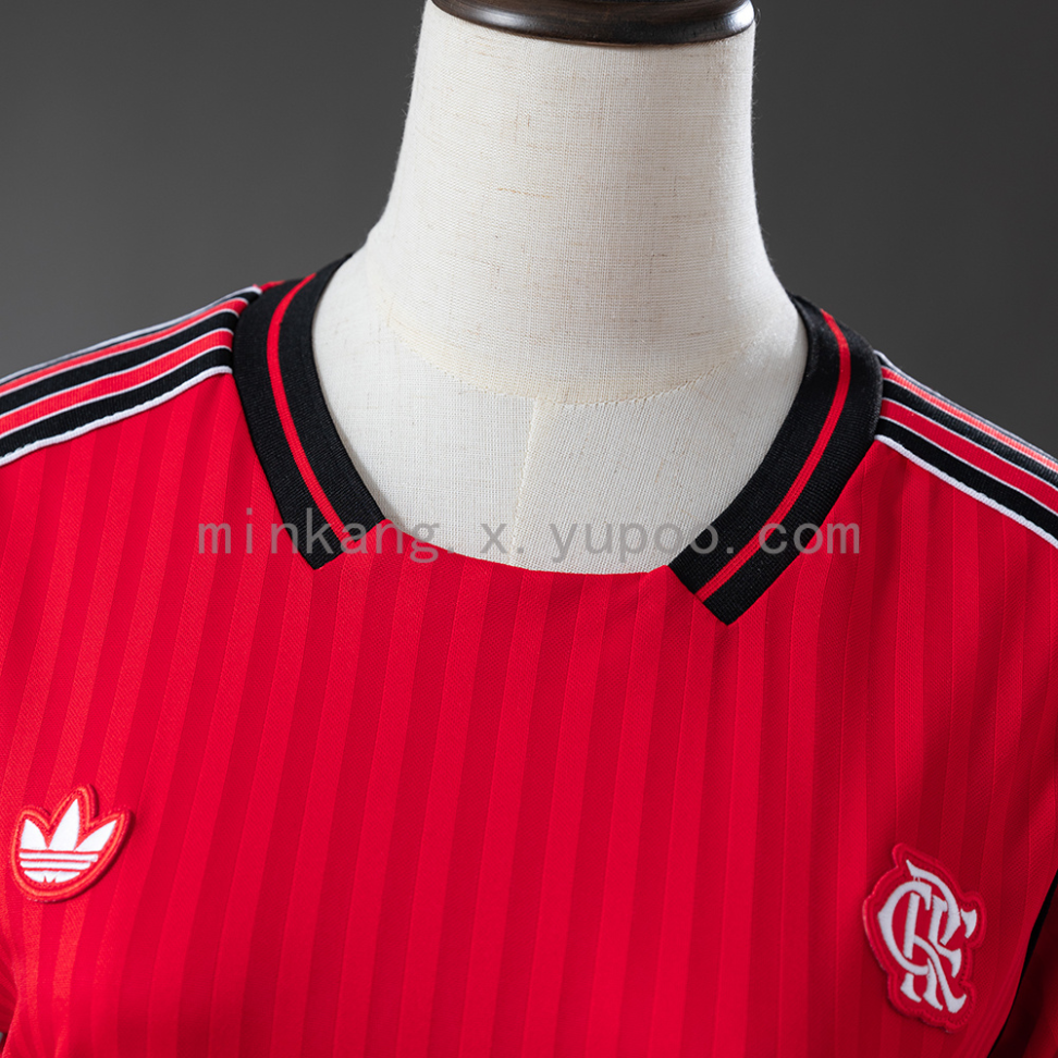 Camisa feminina do Flamengo temporada 2026/27