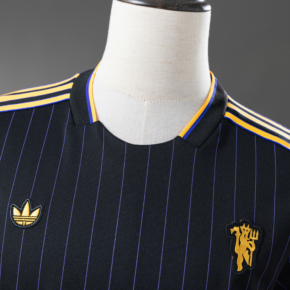 Camisa do Manchester United temporada 2025/26 - #4