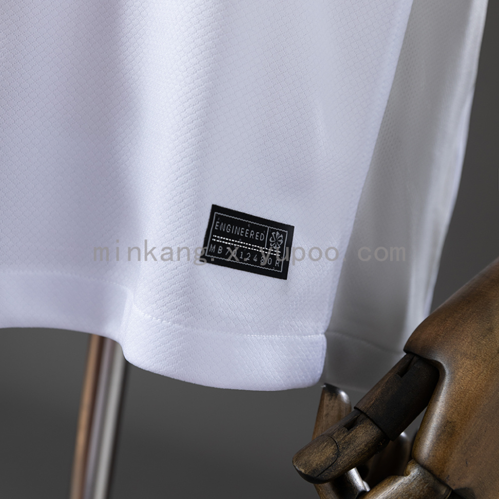 Camisa do Tottenham 2025/26 - #6