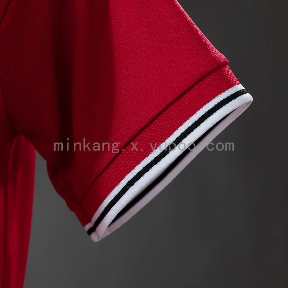 camisa Cropped Manchester United 2026/27 - #3