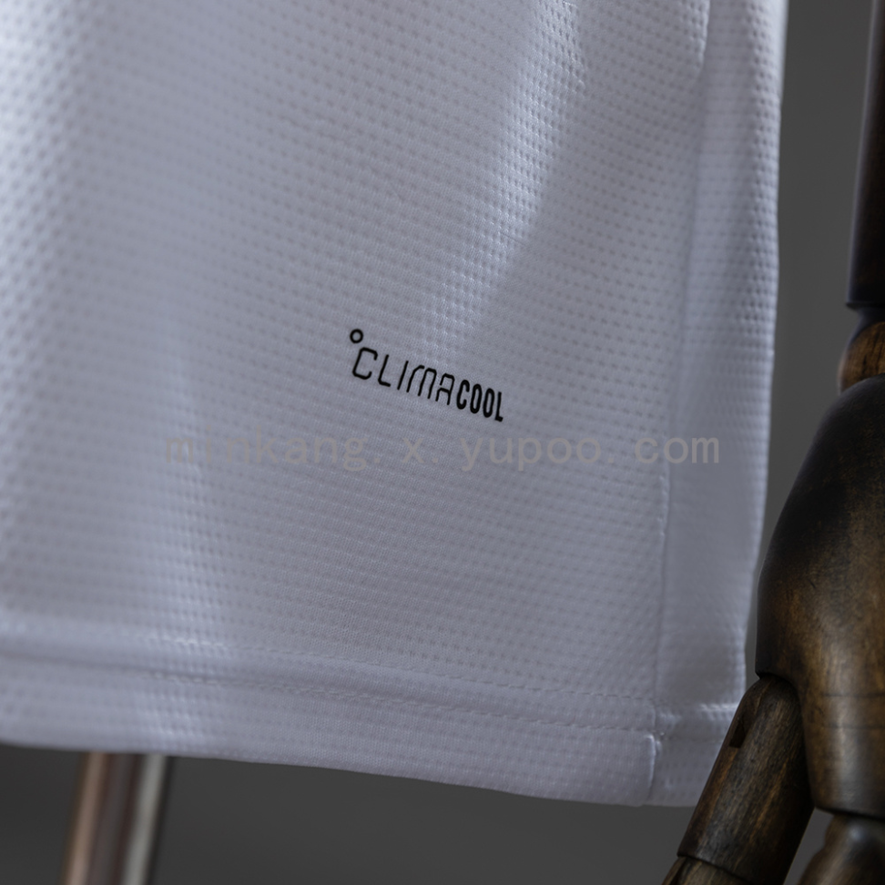Camisa feminina do Cruzeiro temporada 2026/27 - #6