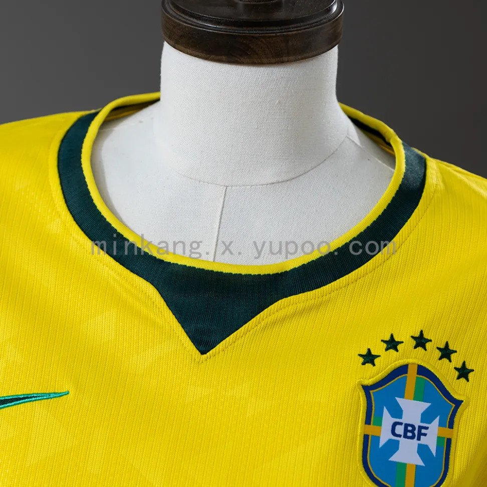 Camisa Cropped do Brasil 2026