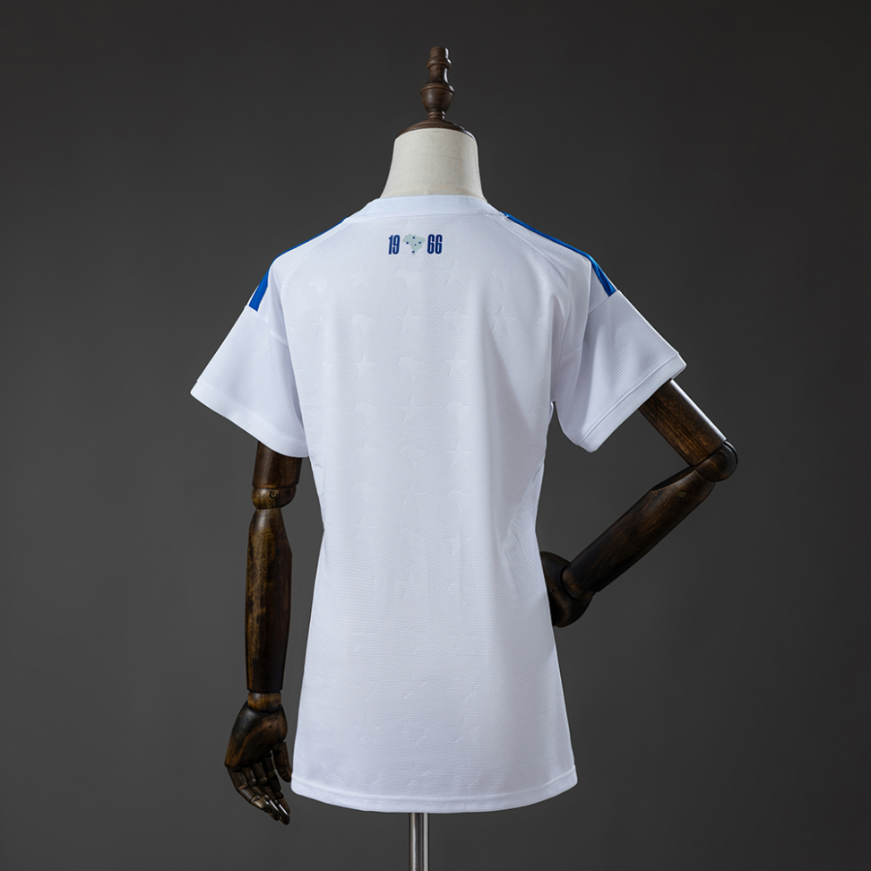 Camisa feminina do Cruzeiro temporada 2026/27 - #8