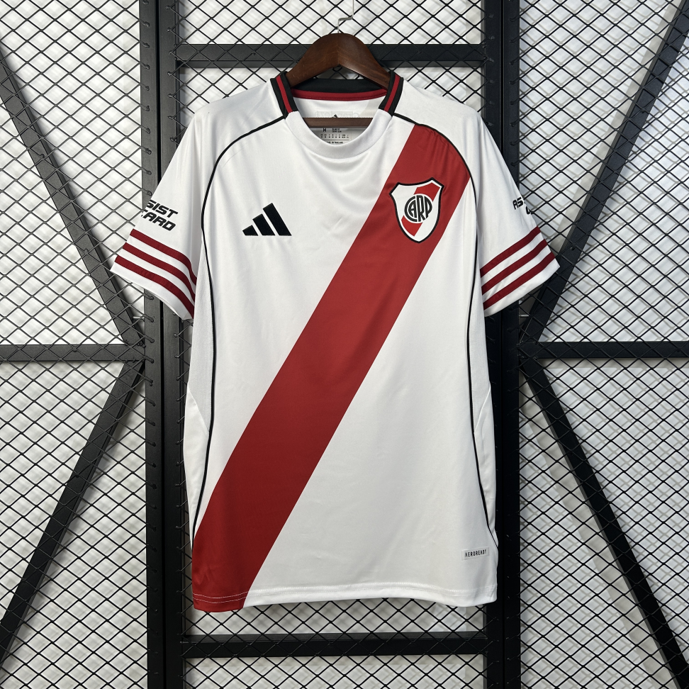 Camisa do  River Plate  temporada 2025/26