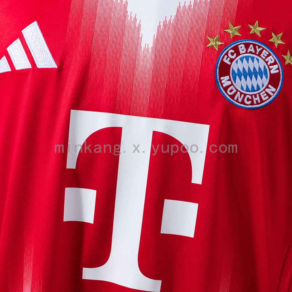 Camisa do Bayern de Munique temporada 2025/26 - #7