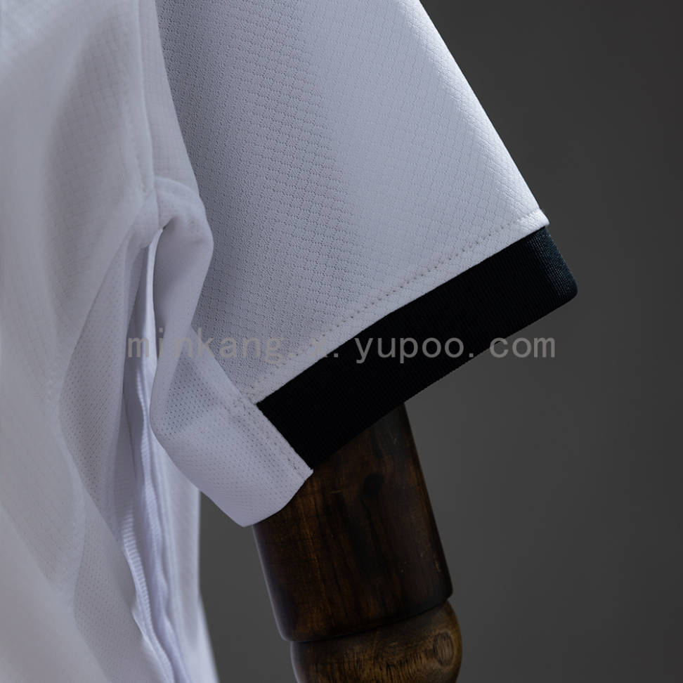 Camisa feminina do Atlético Mineiro temporada 2026/27 - #5