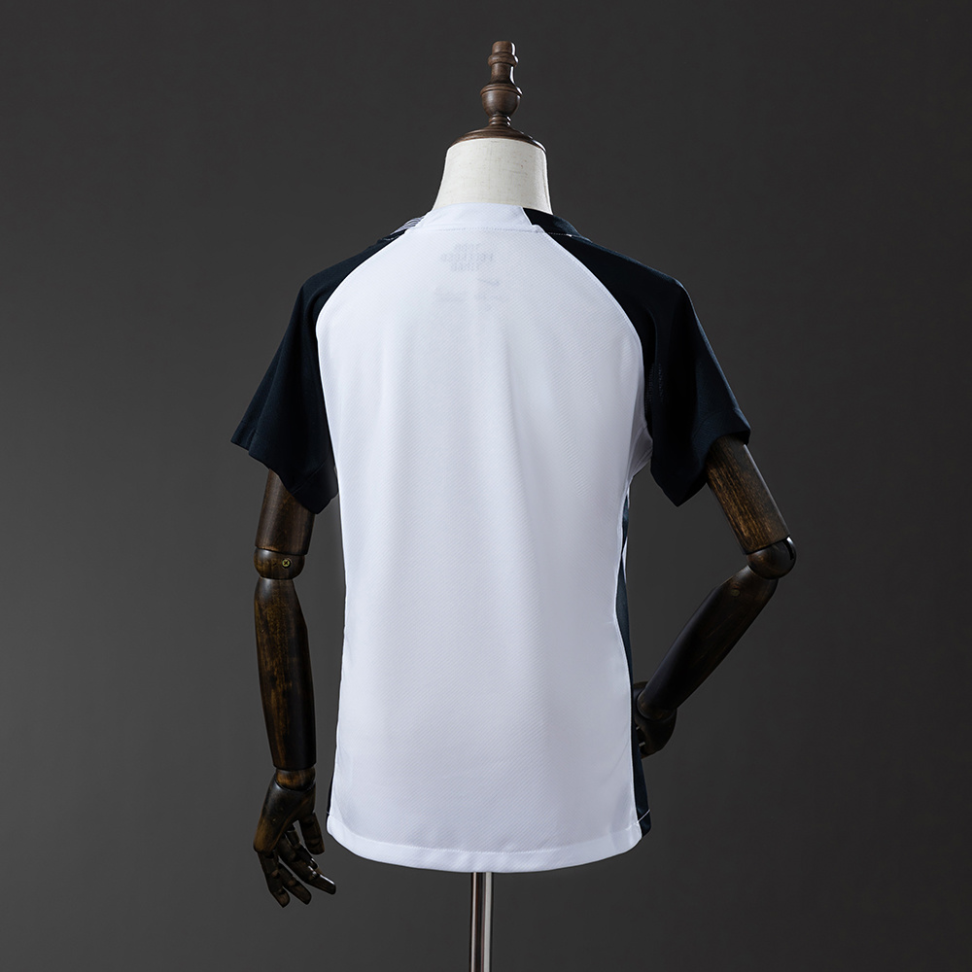 Camisa feminina do Corinthians temporada 2025/26