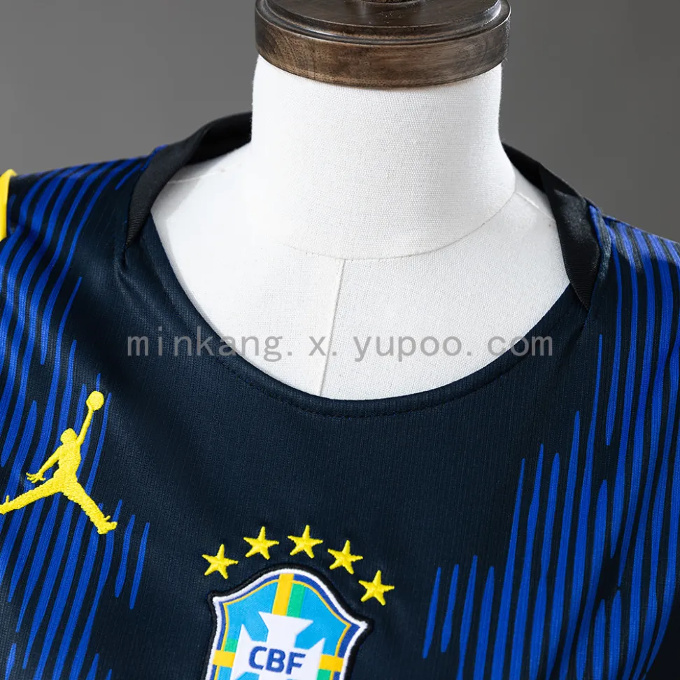 Camisa Cropped do Brasil 2026