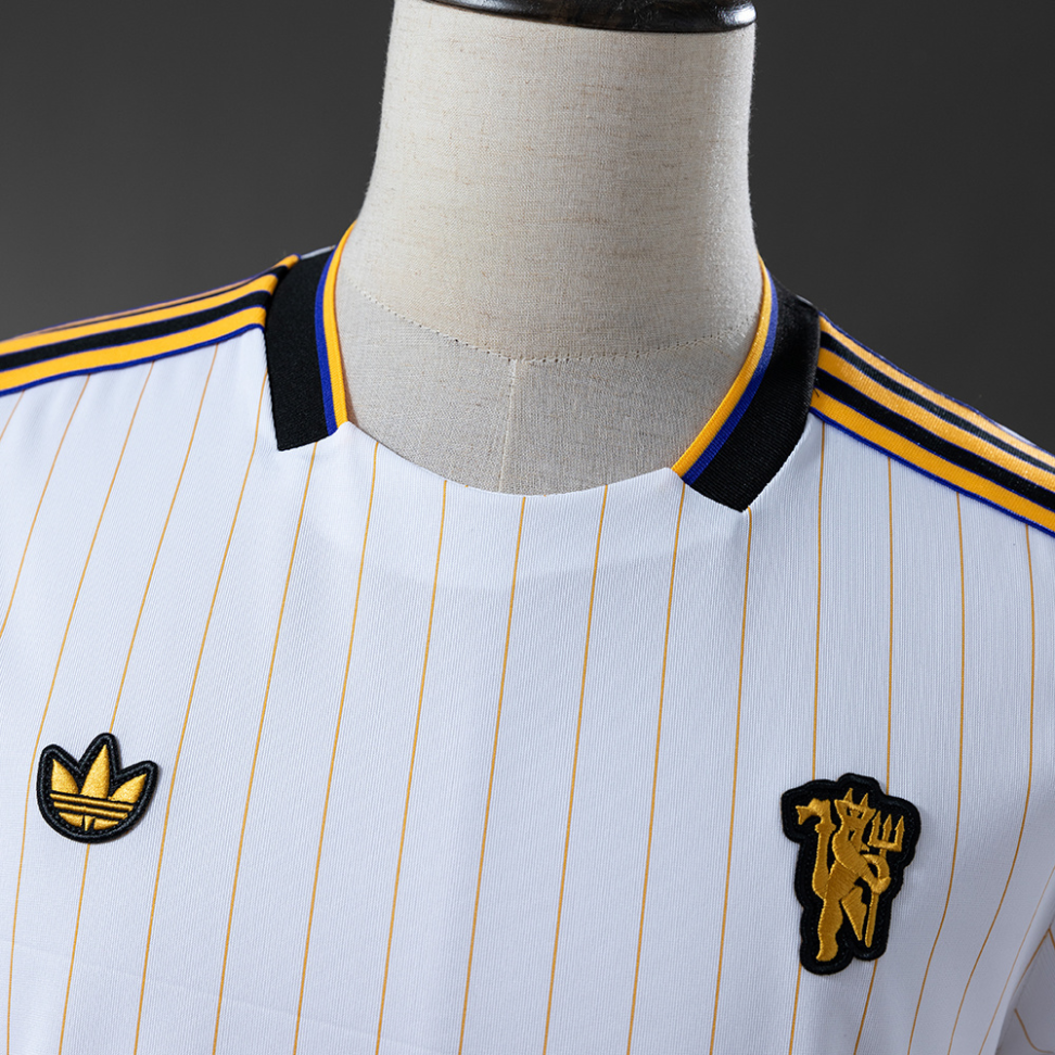 Camisa do Manchester United temporada 2025/26 - #3