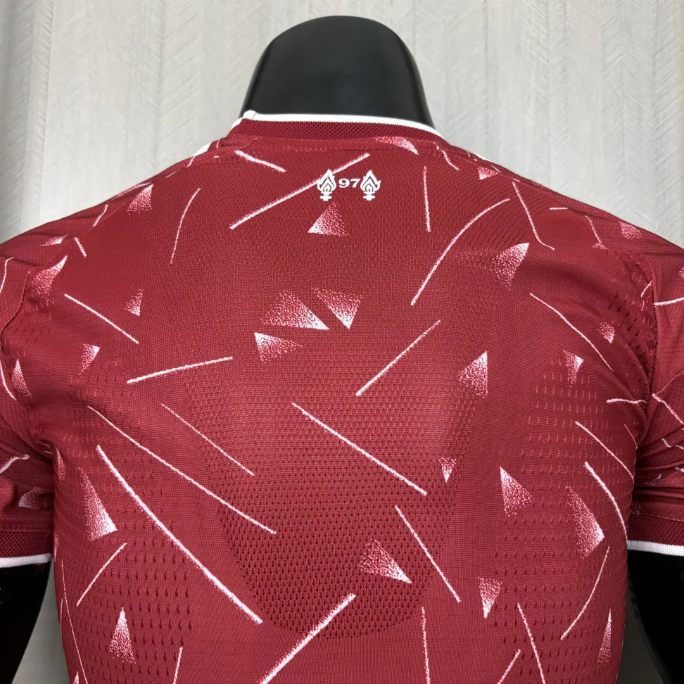 Camisa Player do Liverpool 2026/27 - #3