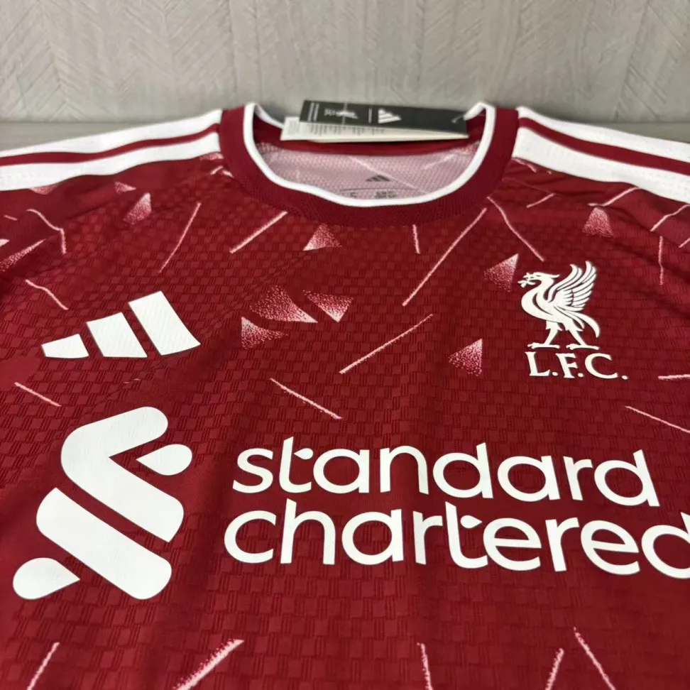 Camisa Player do Liverpool 2026/27 - #8