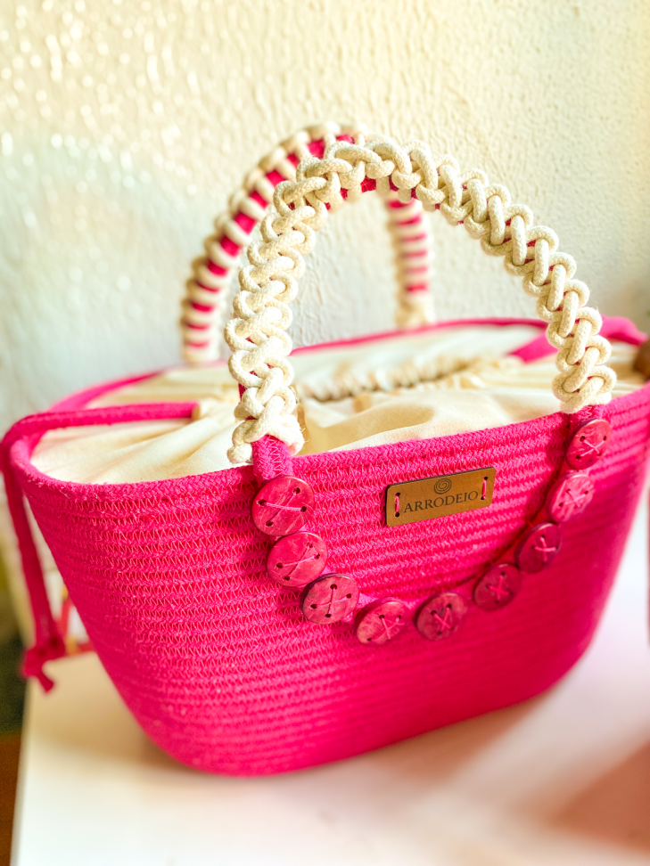 Pink média