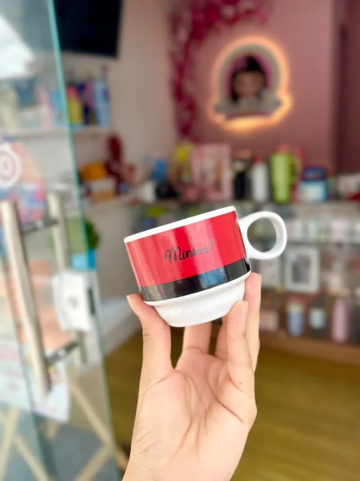 Kit de Canecas/Xícaras Empilháveis Mickey e Minnie Disney