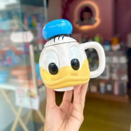 Caneca Porcelana 3D Rosto Pato Donald com Tamp - #1