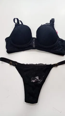 CONJUNTO DE LINGERIE