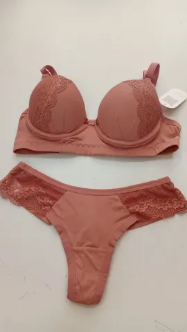 CONJUNTO DE LINGERIE