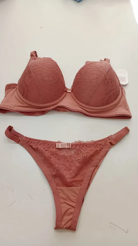 CONJUNTO DE LINGERIE - #1