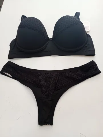 CONJUNTO DE LINGERIE