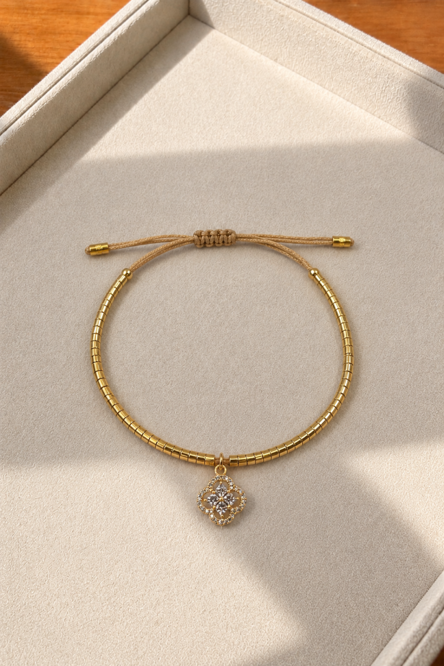 Pulseira canutilhos com pingente