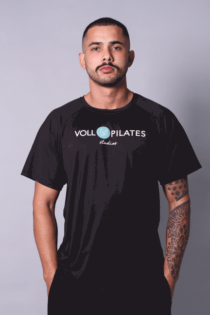 Camiseta Preta Unissex Voll - #2