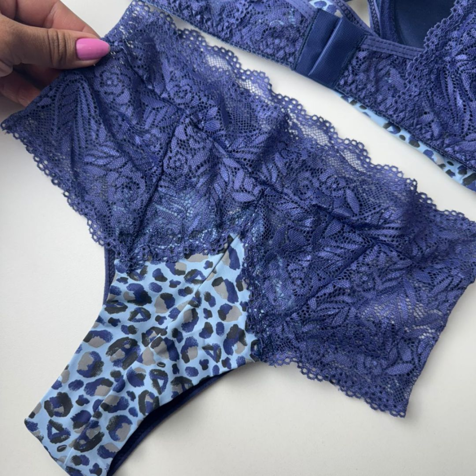 Conjunto de Lingerie Oncinha Azul com Renda Sutiã com Bojo + Calcinha - #10