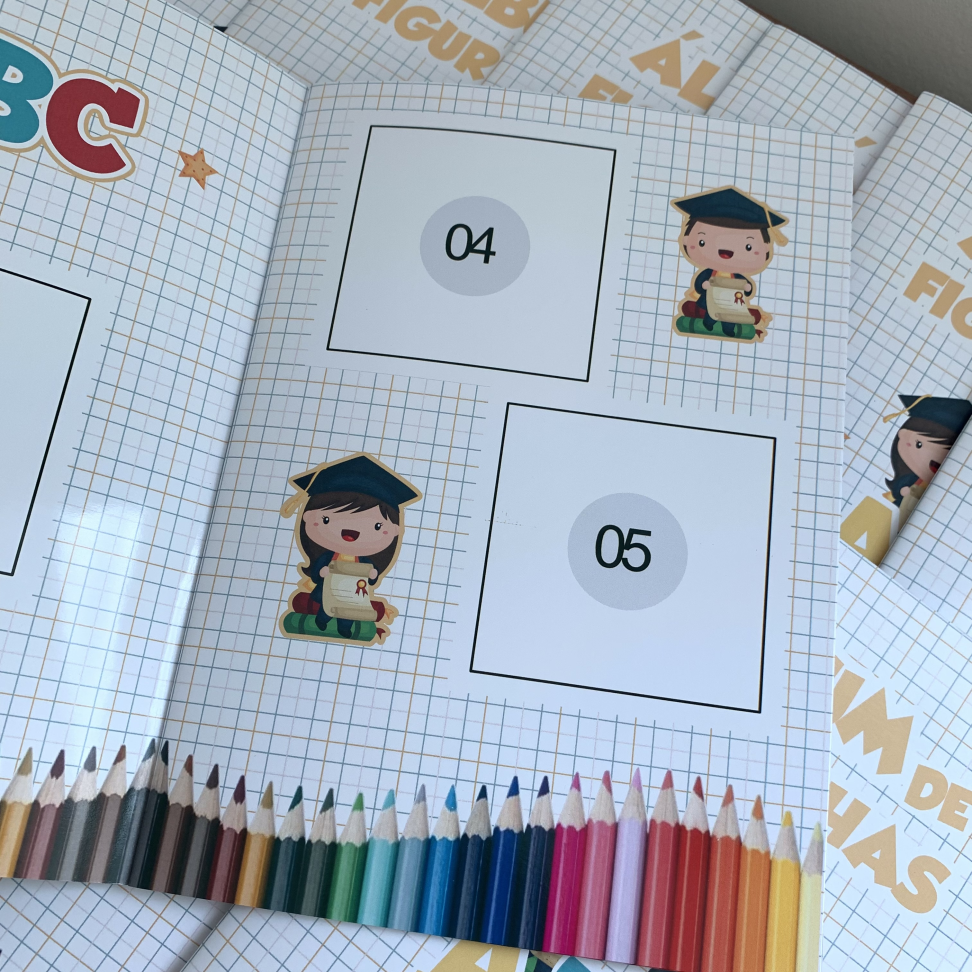 Álbum de Figurinhas Personalizado - #2
