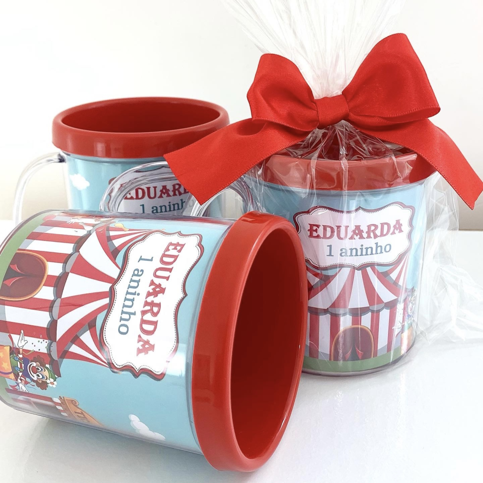 Caneca acrílica