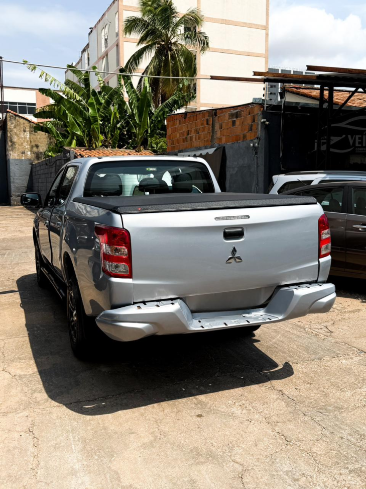 L200 TRITON GL - #10